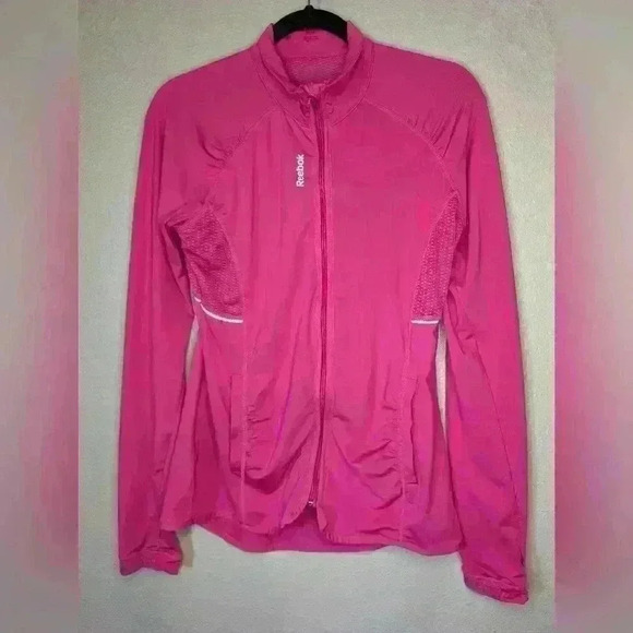 Reebok Hot Pink full zip running sweater Size Medium with pockets and mesh vents - Picture 1 of 8